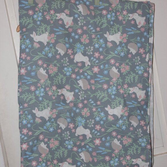 Spring Floral Wildlife Tablecloth - Picture 3 of 5